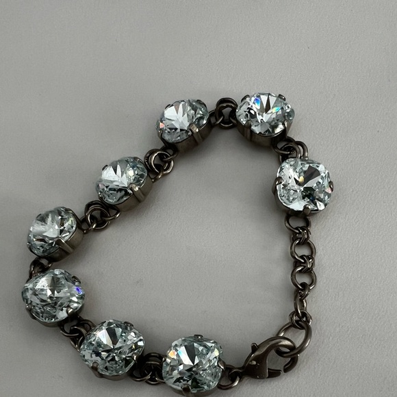 SORRELLI cushion cut Swarovski crystal light blue bracelet and antique silver - Picture 2 of 3